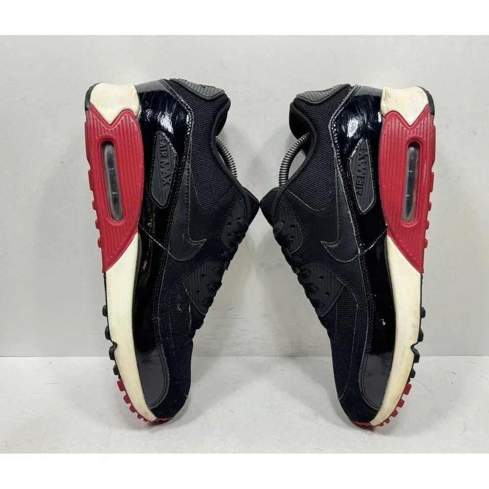 Nike Air Max 90 Essential Black Red White 537384-066 Men's Size 10.5 Shoes
